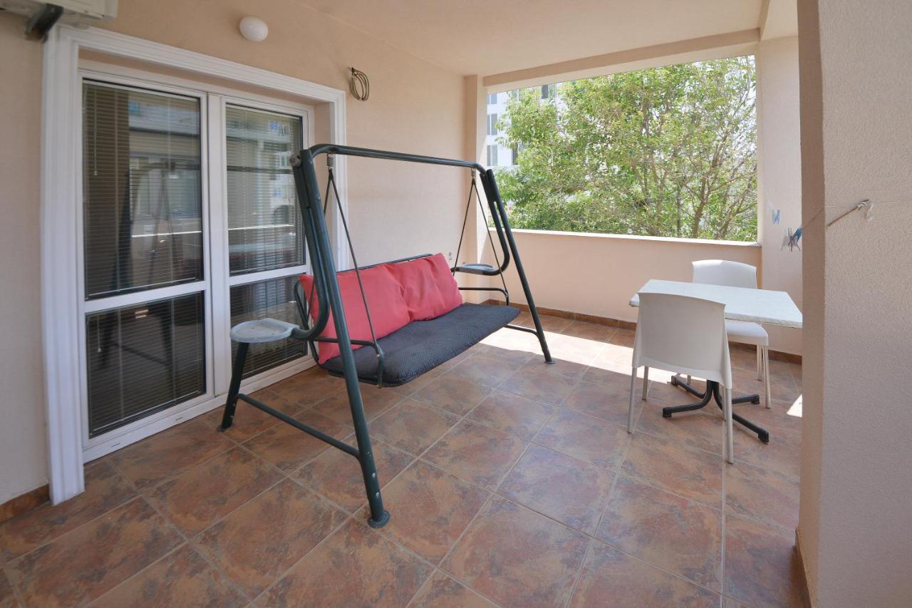 Disney Apartments Budva Eksteriør bilde