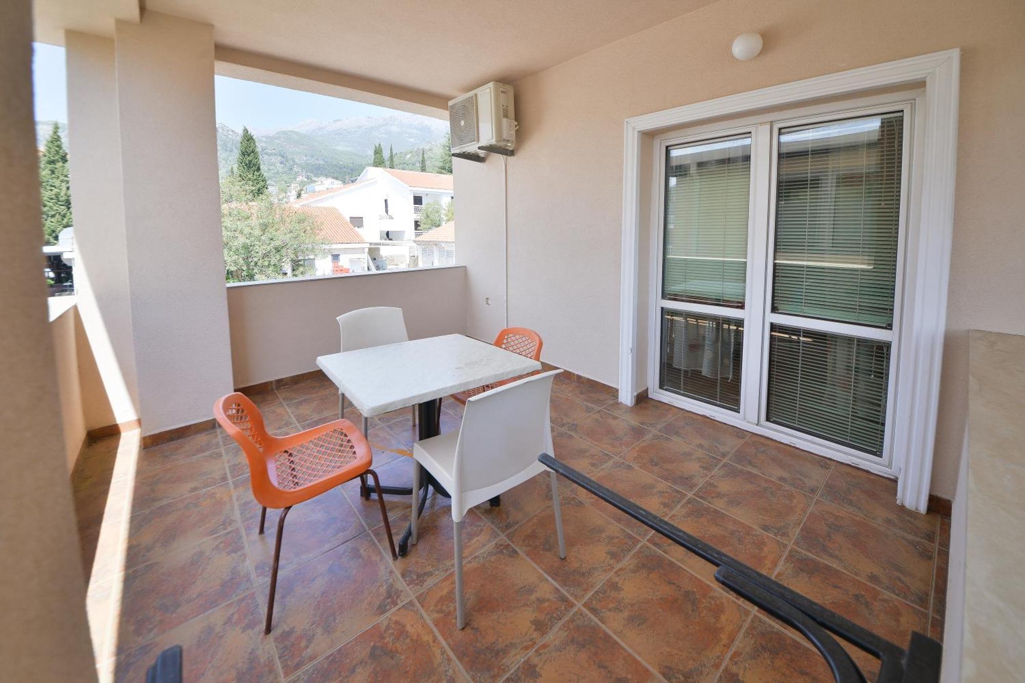 Disney Apartments Budva Eksteriør bilde