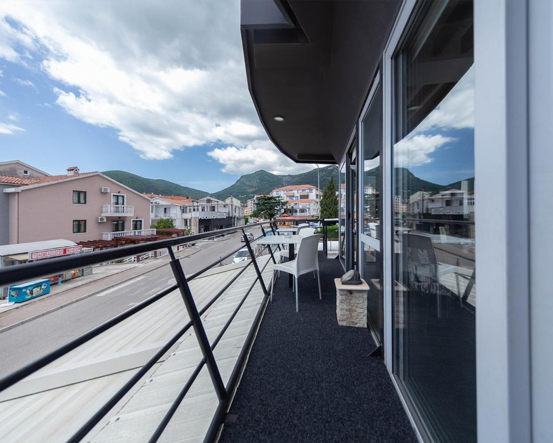 Disney Apartments Budva Eksteriør bilde
